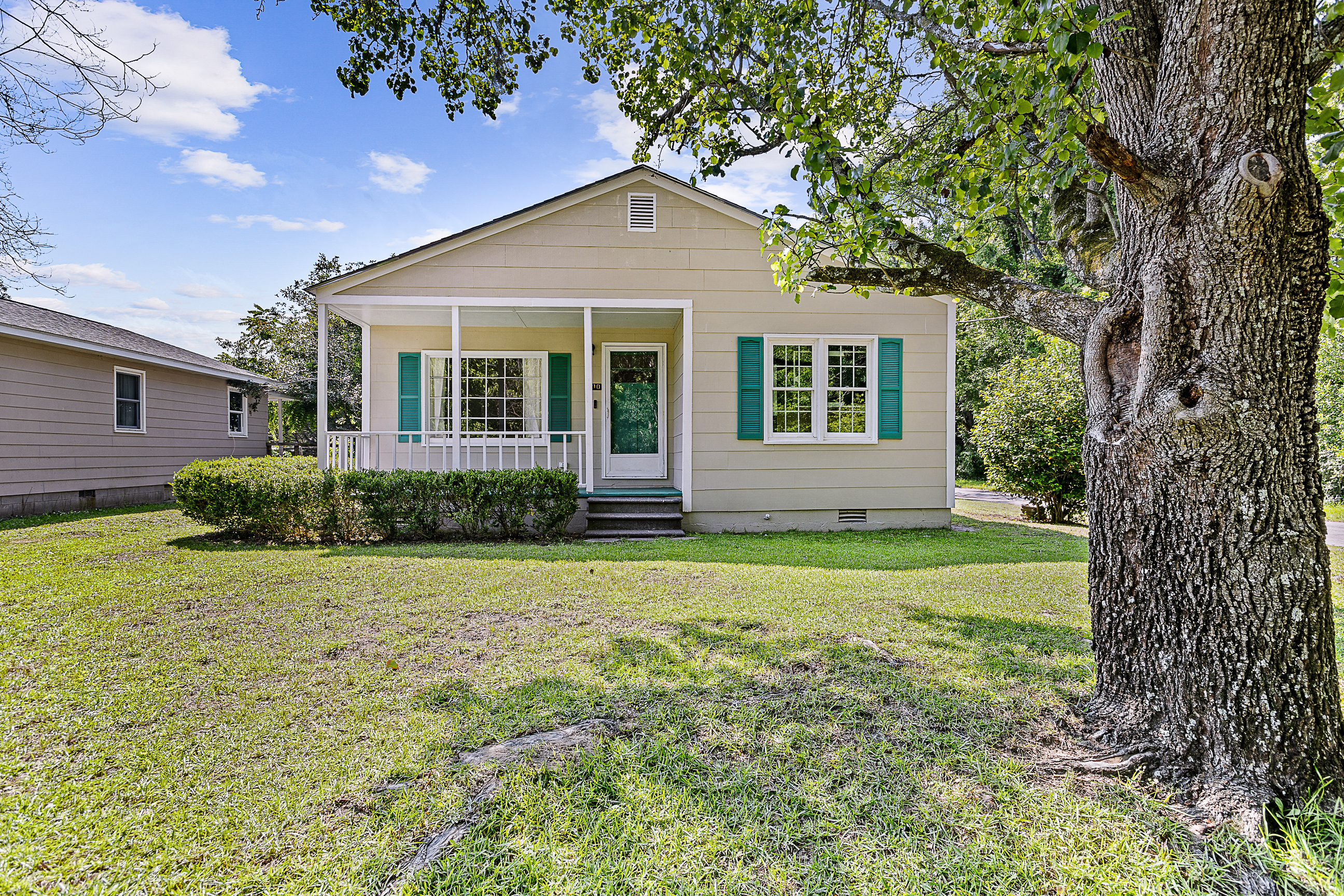 210 Poplar Street